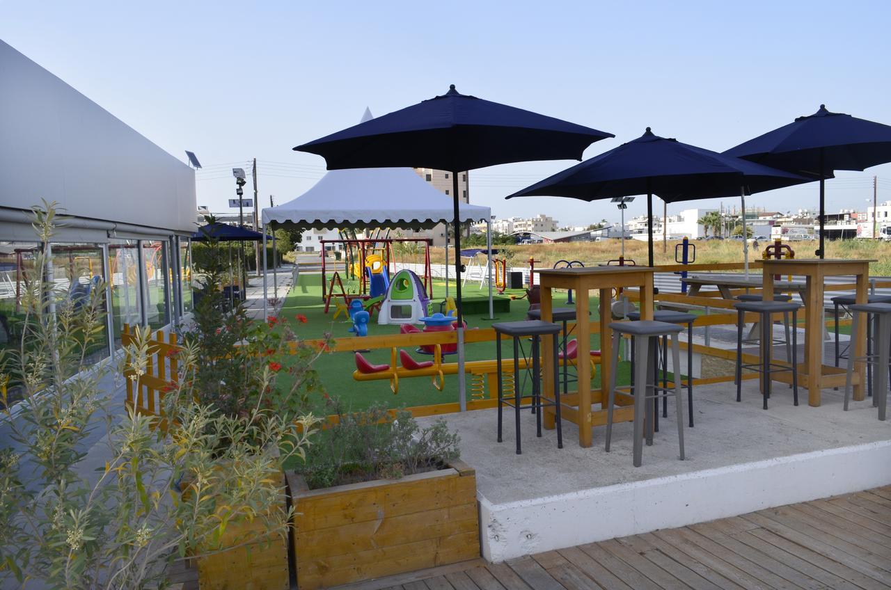 Alora Apartments Larnaca Extérieur photo